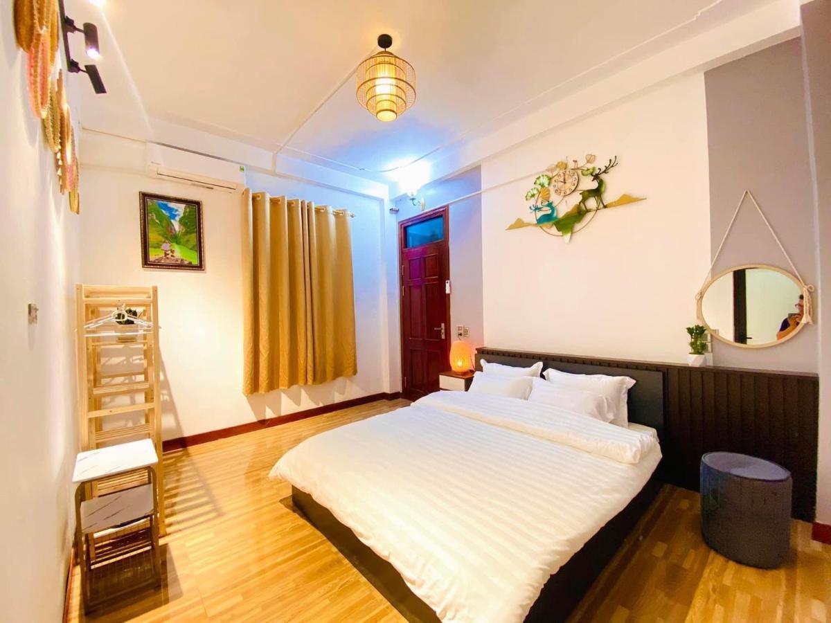 Tl Adventure Tour & Motorbike Aparthotel Ha Giang Exteriör bild